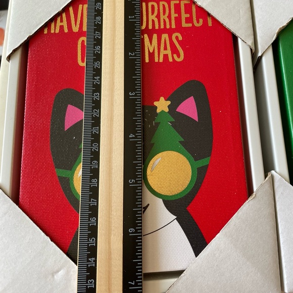 NEW- Two 5x7 Christmas Holiday Cat Mini Canvas Wall Decorations - Picture 3 of 4